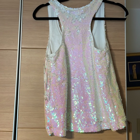 Forever 21 size small sequins tank - Picture 3 of 7